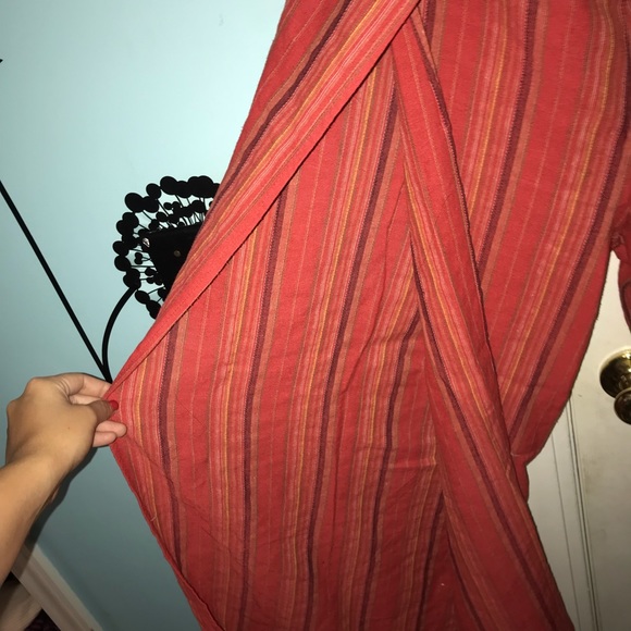 Red pants - Picture 3 of 4